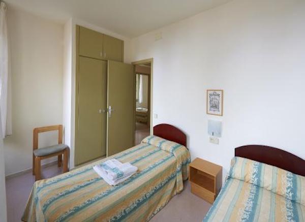 Hostel Abat Cisneros