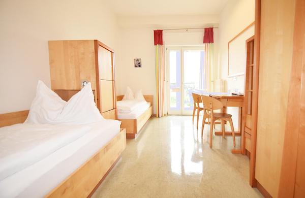 Salvatorian Guesthouse B & B